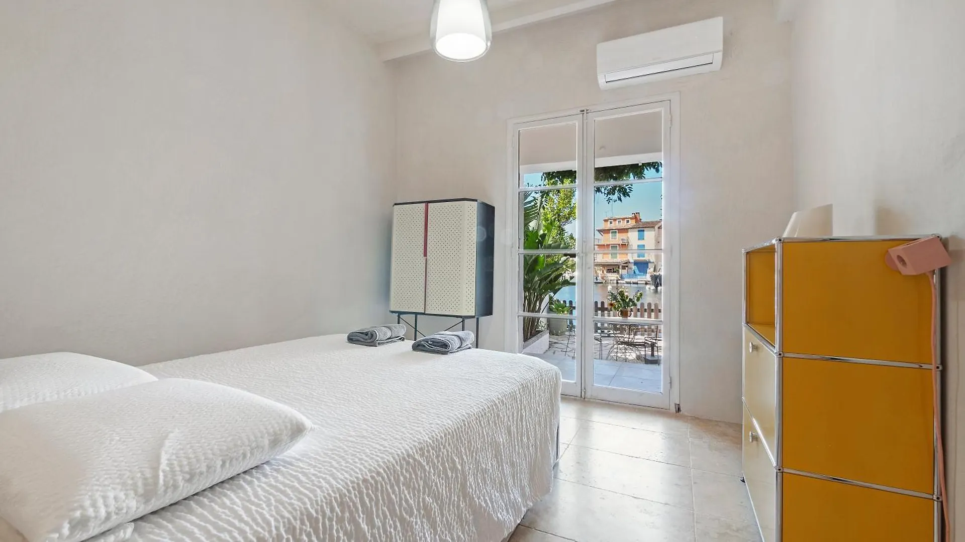 Appartement Amour Terrasse Sur L'Eau Grimaud