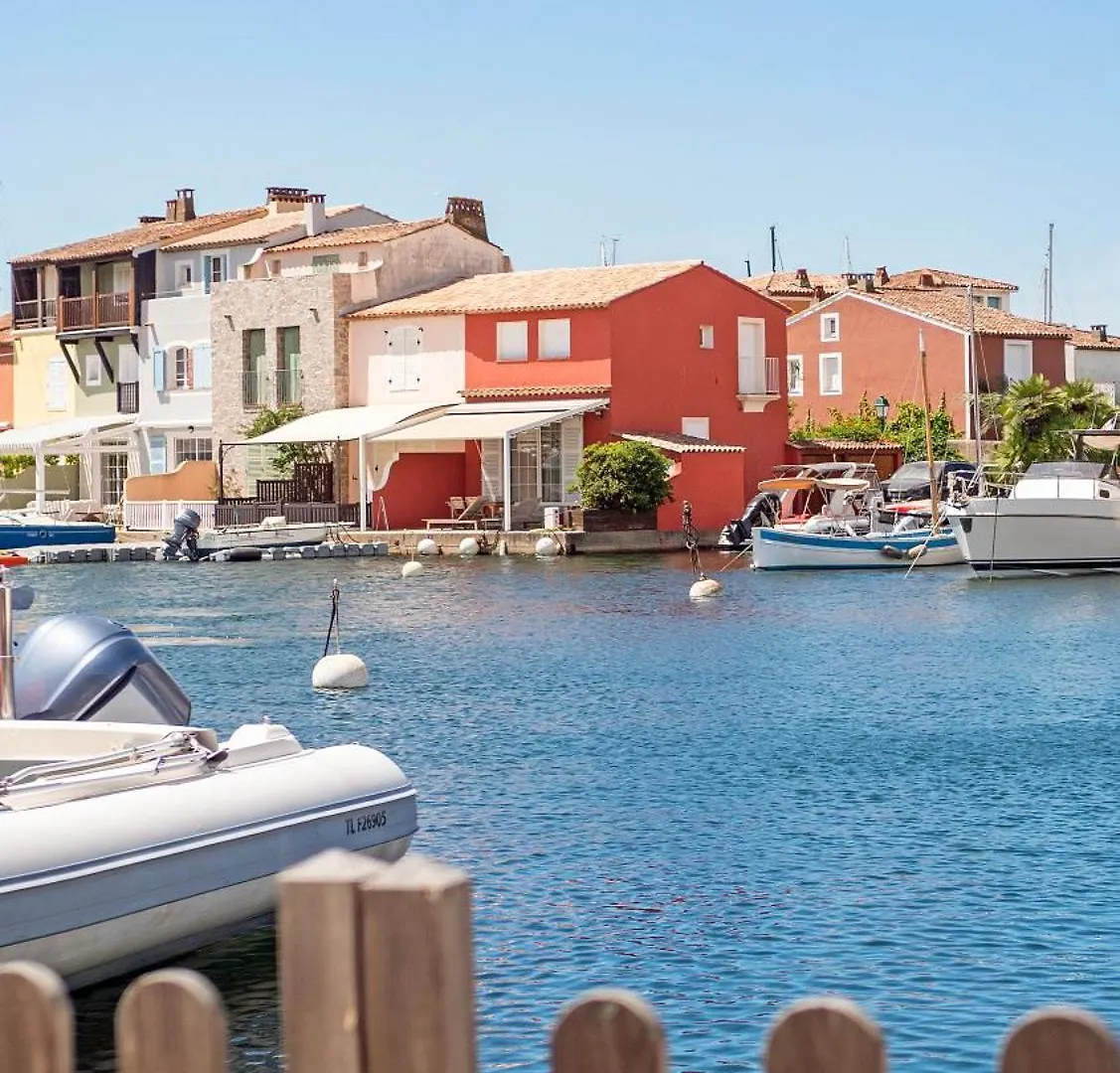 Apartment Appartement Amour Terrasse Sur L'Eau Grimaud